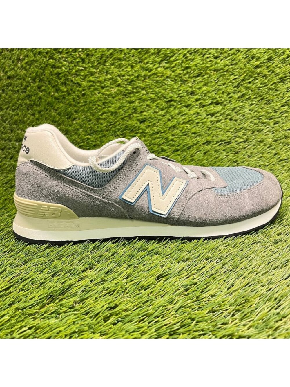 New Balance 574 Mens Size 10.5 Gray Sky Blue Athletic Running Shoes Sneakers